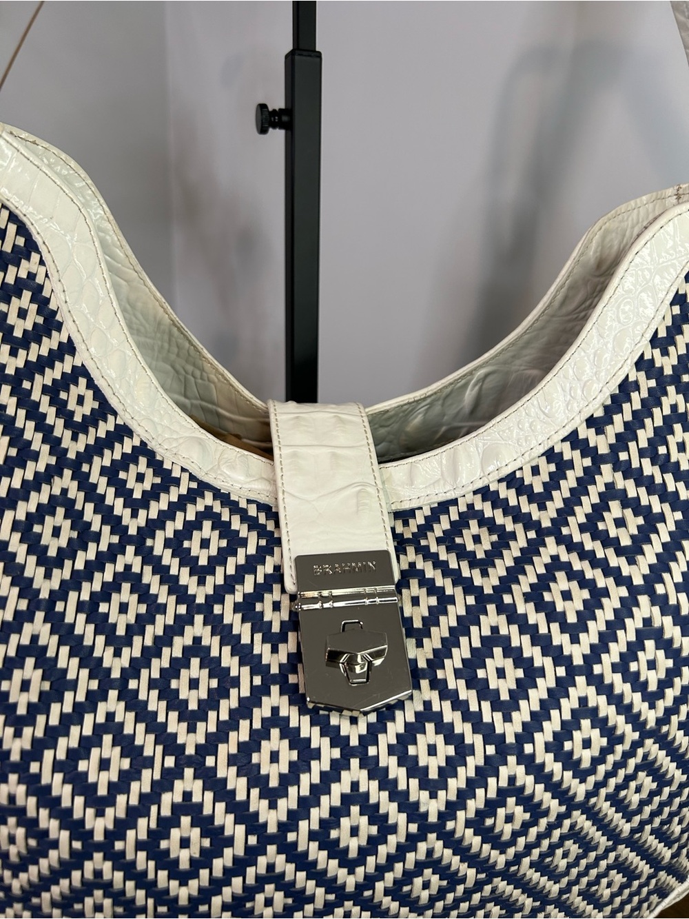 Brahmin Bethany Royal Palm Woven Hobo Ivory Navy Retired Shoulder Bag - Picture 9 of 10